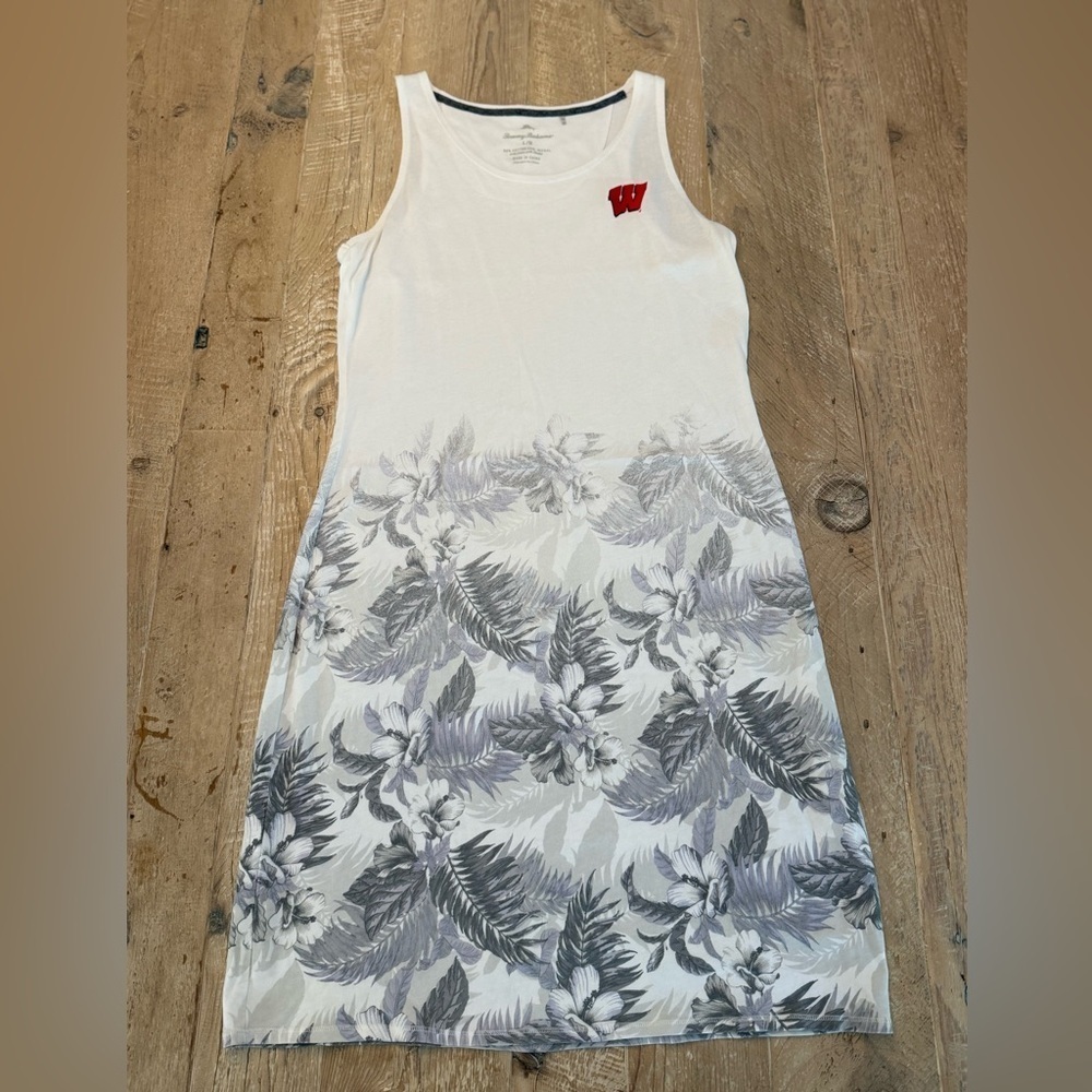 Women's Tommy Bahama White Wisconsin Badgers Floral Victory Dress Size L